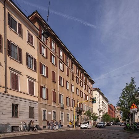 Sant'Ambrogio Luxury Apartment R&R Милано Екстериор снимка