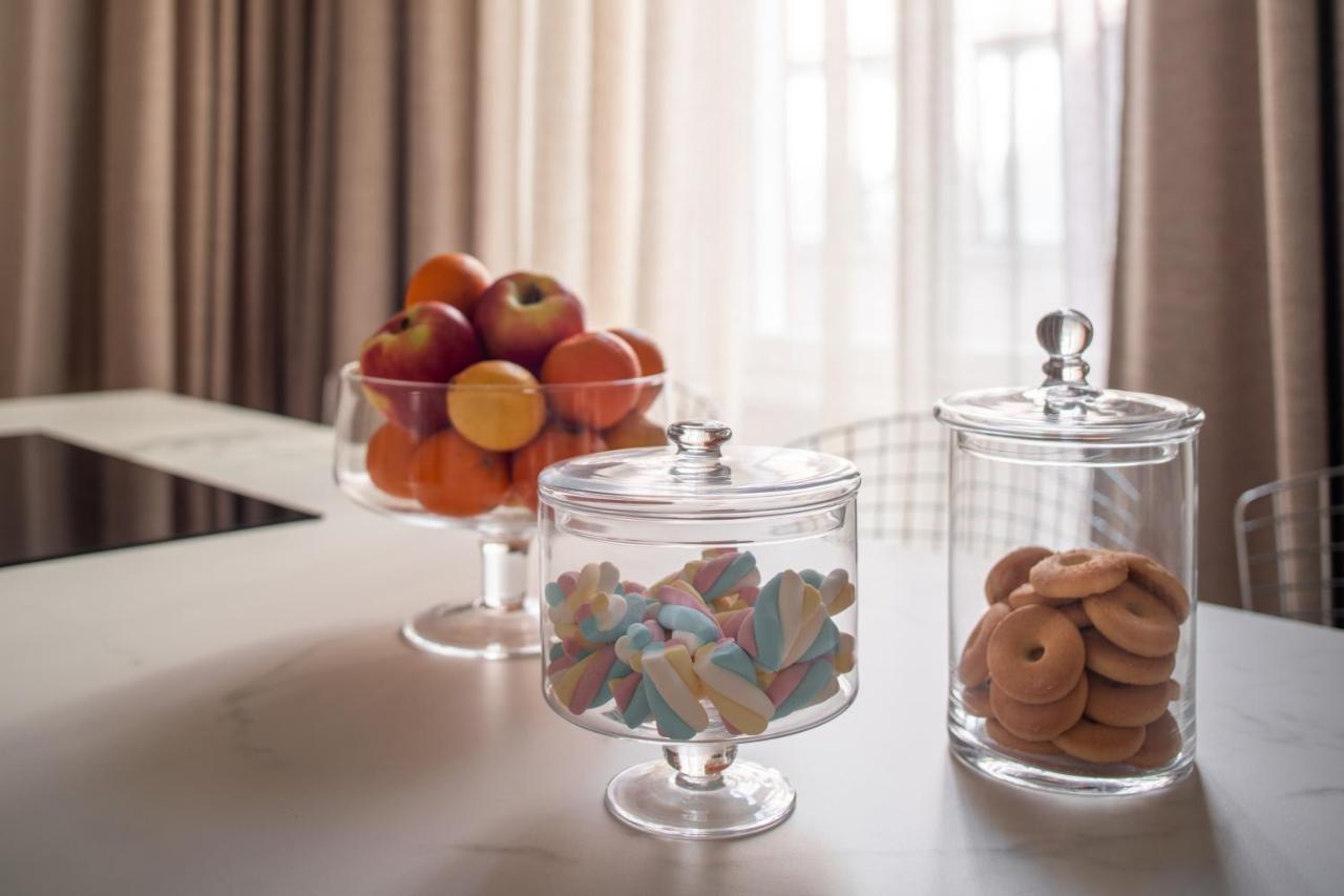 Sant'Ambrogio Luxury Apartment R&R Милано Екстериор снимка