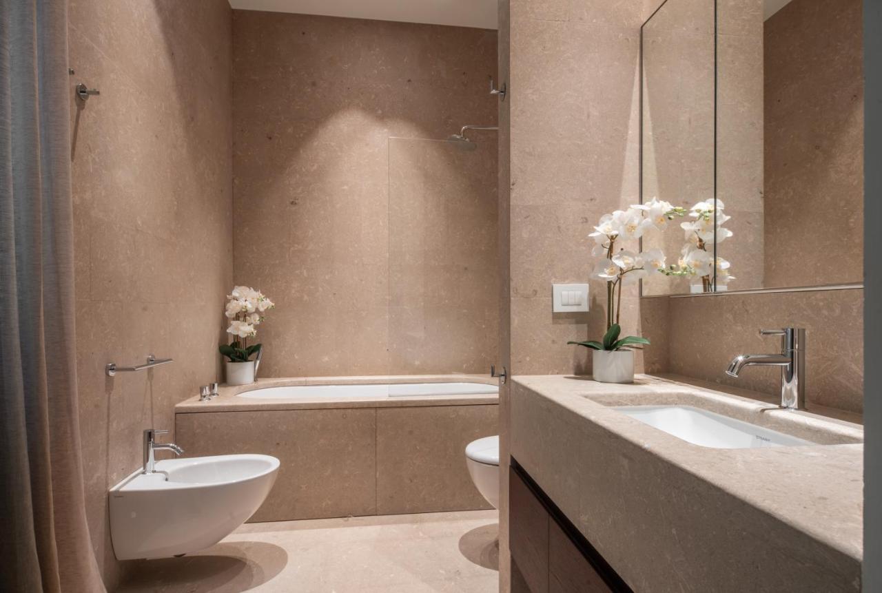 Sant'Ambrogio Luxury Apartment R&R Милано Екстериор снимка