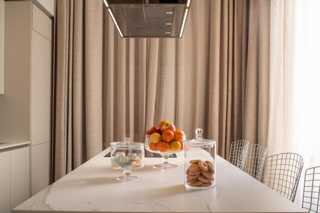 Sant'Ambrogio Luxury Apartment R&R Милано Екстериор снимка